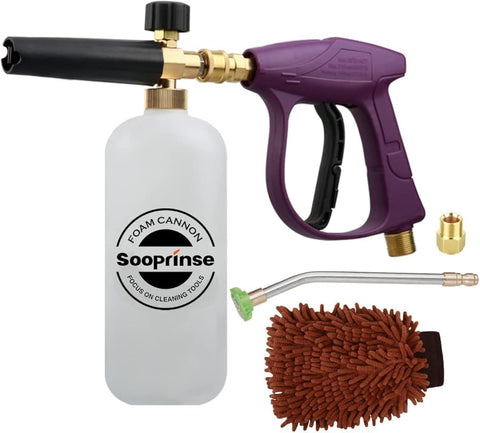 Sooprinse foam cannon delivering rich foam on a car surface