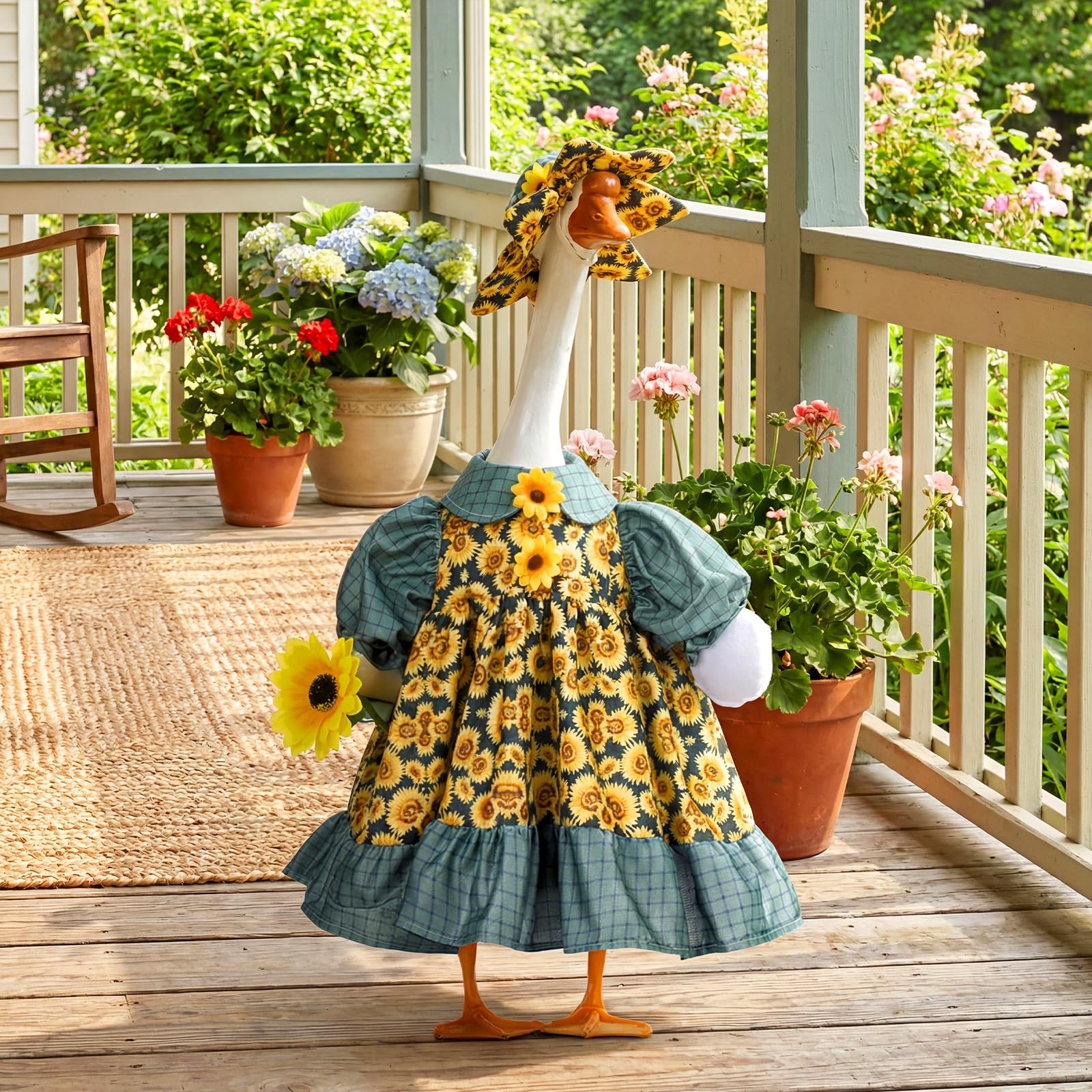 Soulchen goose outfit kit — versatile accessory for celebrations.