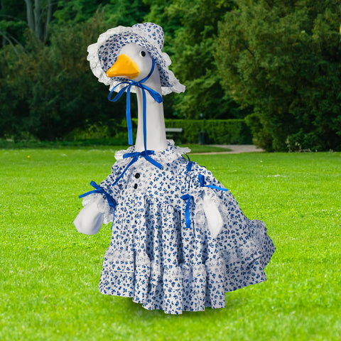 Soulchen spring goose outfit on a 23-inch statue enhances porch decor.