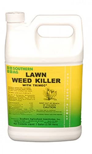 Southern Ag Lawn Weed Killer with Trimec bottle demonstrates broadleaf weed control for lawns.