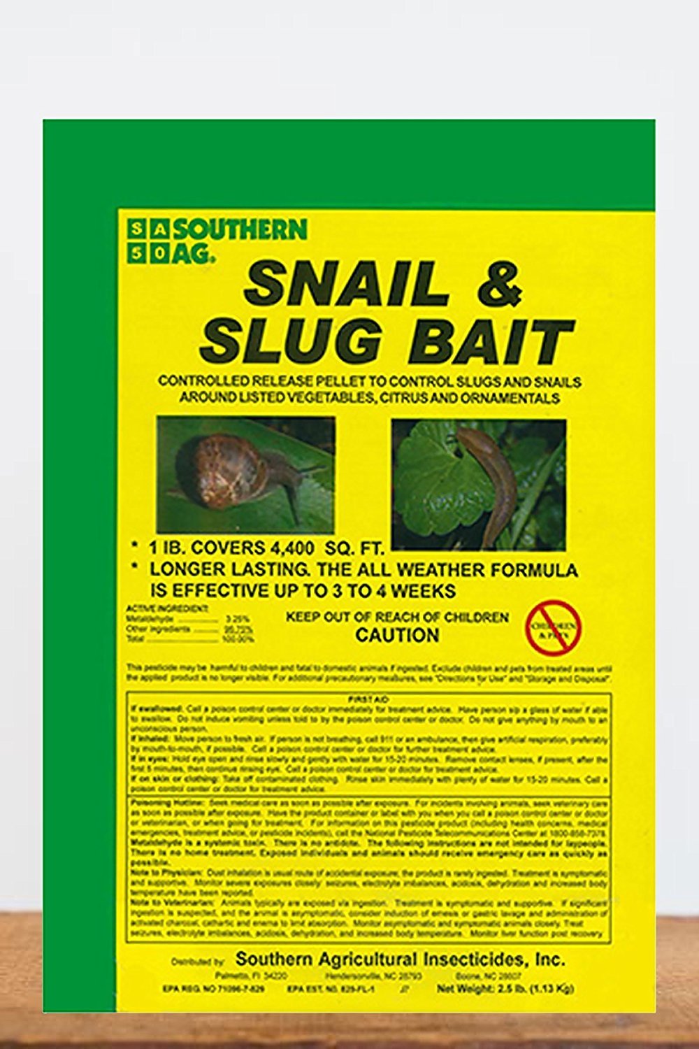 Southern Ag Snail & Slug Bait bag for garden protection against snails and slugs.