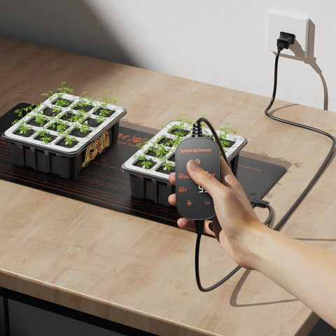 Spider Farmer Seedling Heat Mat IP67 waterproof design supports safe cleaning.