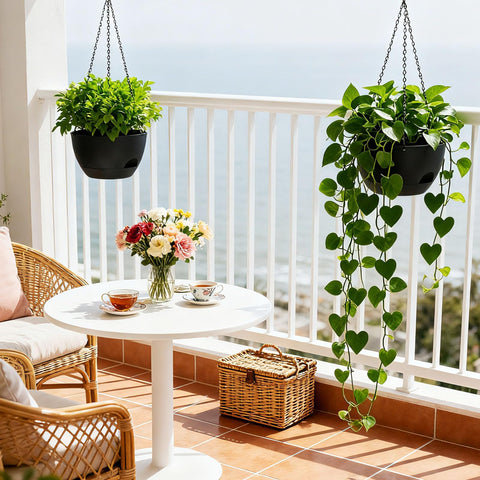 SQKH matte black planter close-up reveals modern aesthetic suitable for any décor.