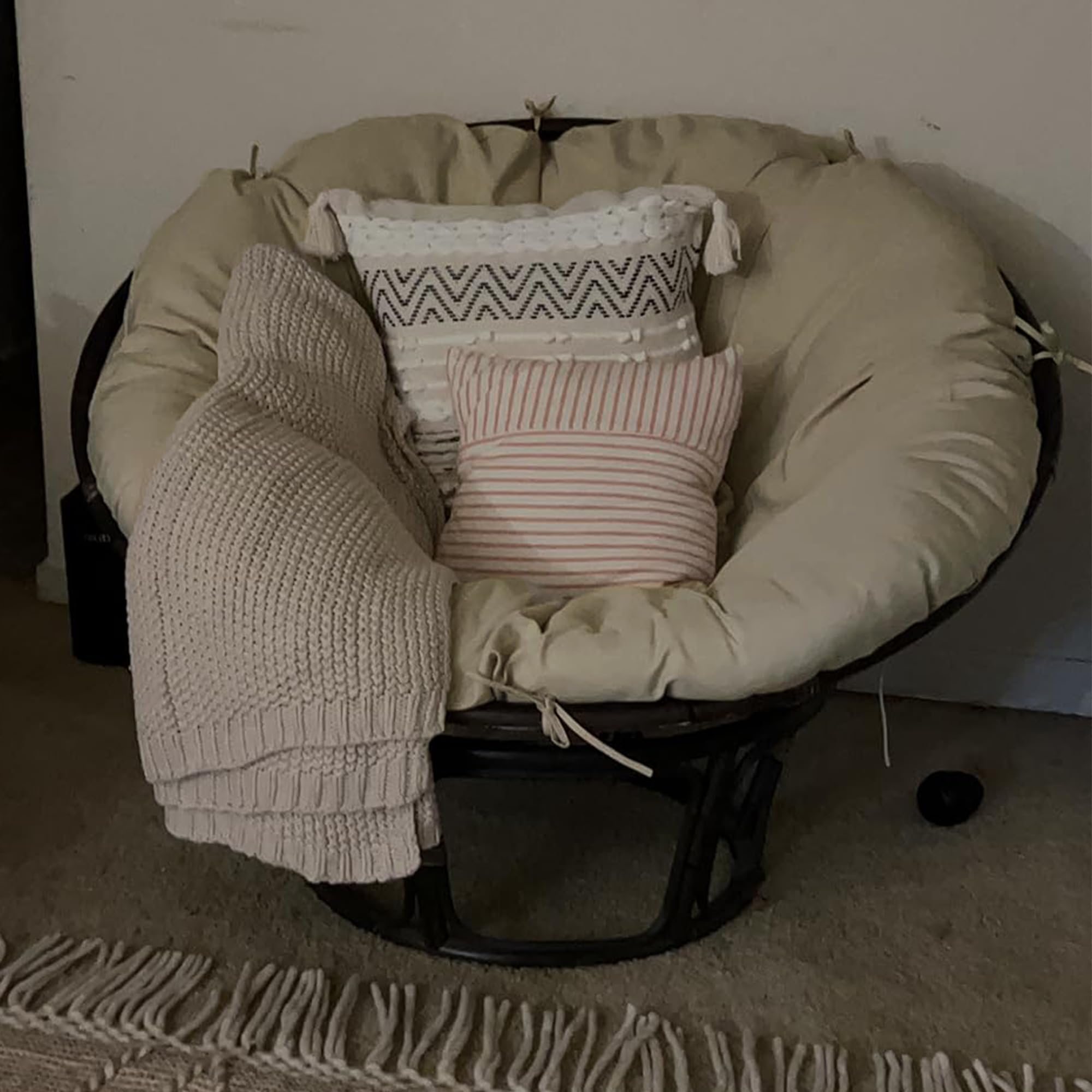 Sqodok Papasan cushion cover beige texture adds subtle, neutral style.