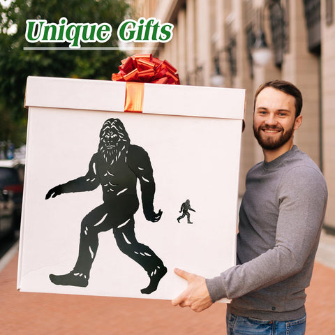 SRDJXY Life-size Bigfoot draws attention at garden parties and front yards.