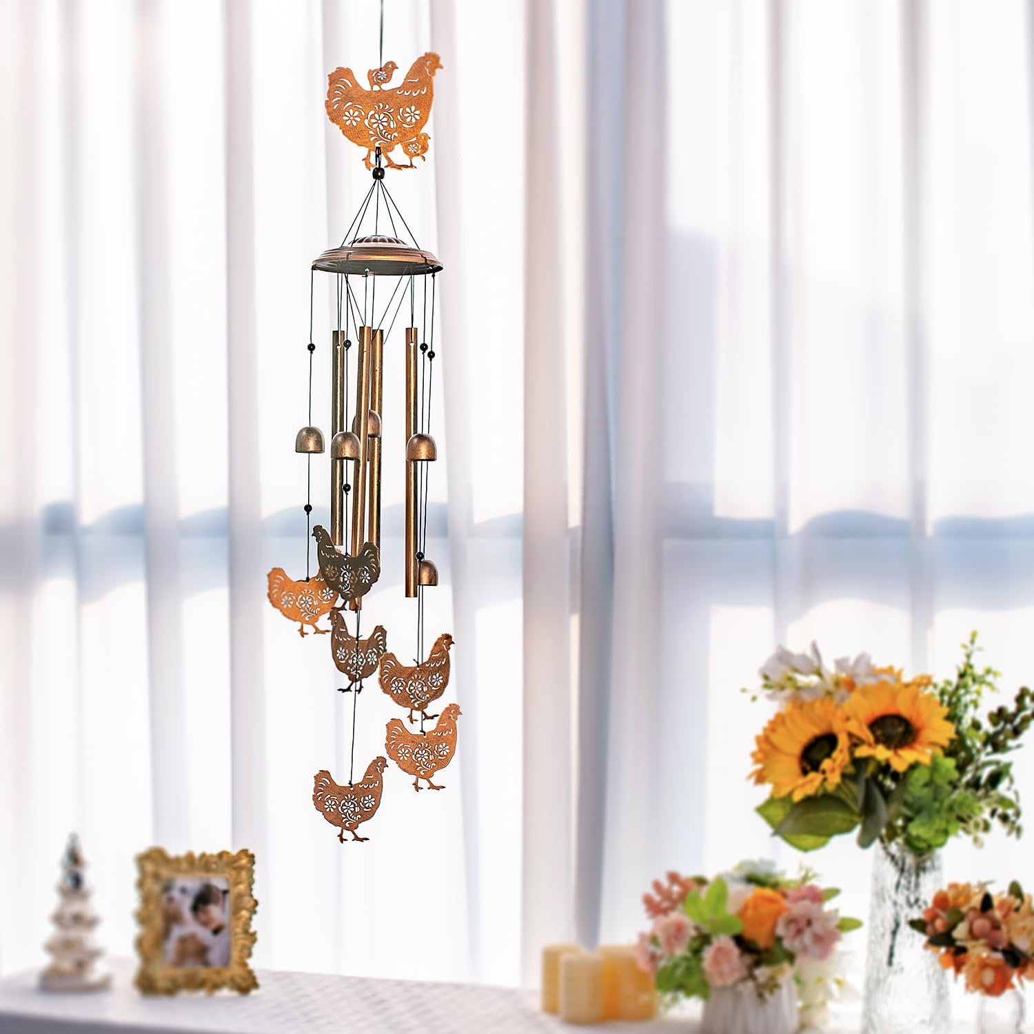 SRDJXY aluminum tubes create gentle, resonant garden melodies.