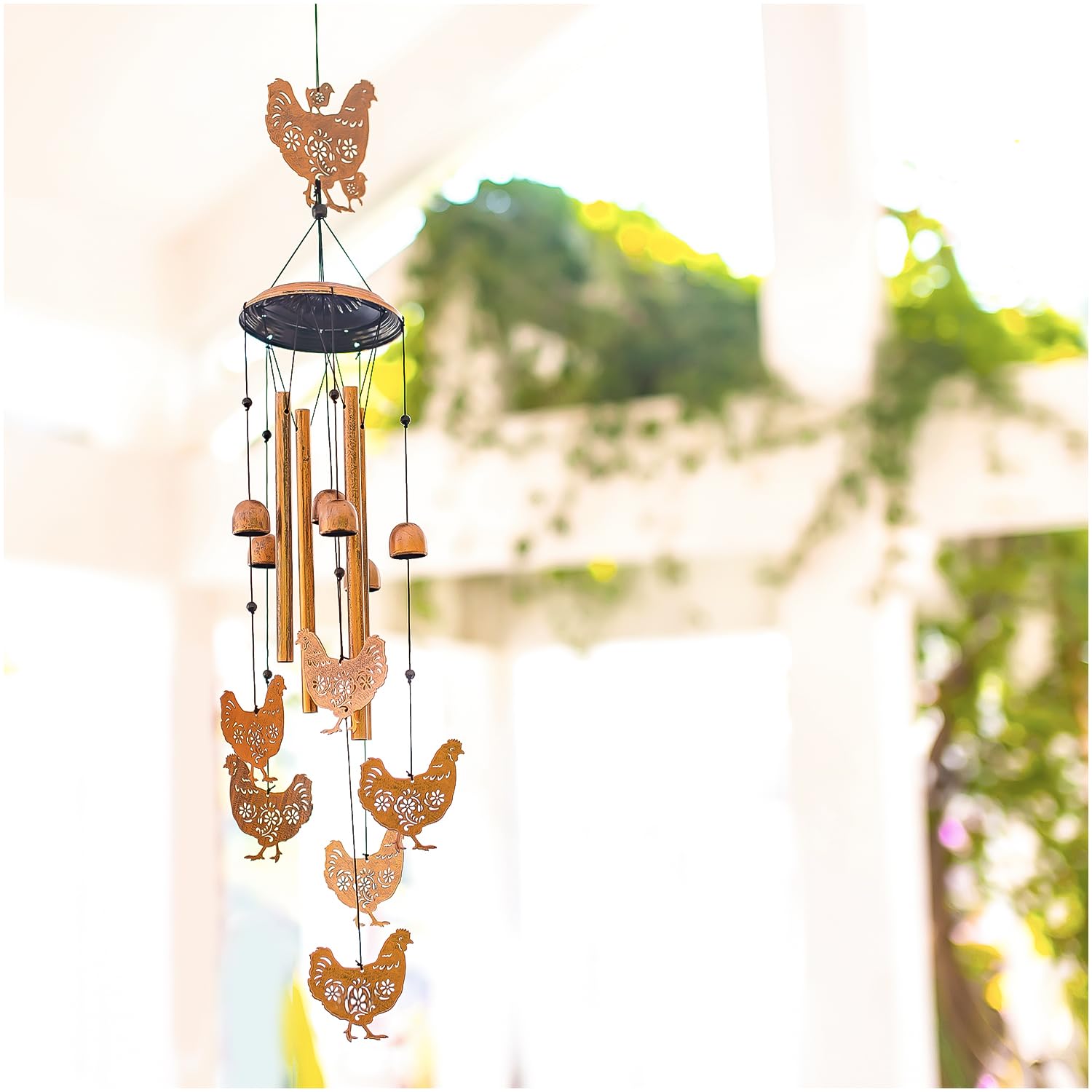 SRDJXY weatherproof wind chime thrives in sun rain snow.