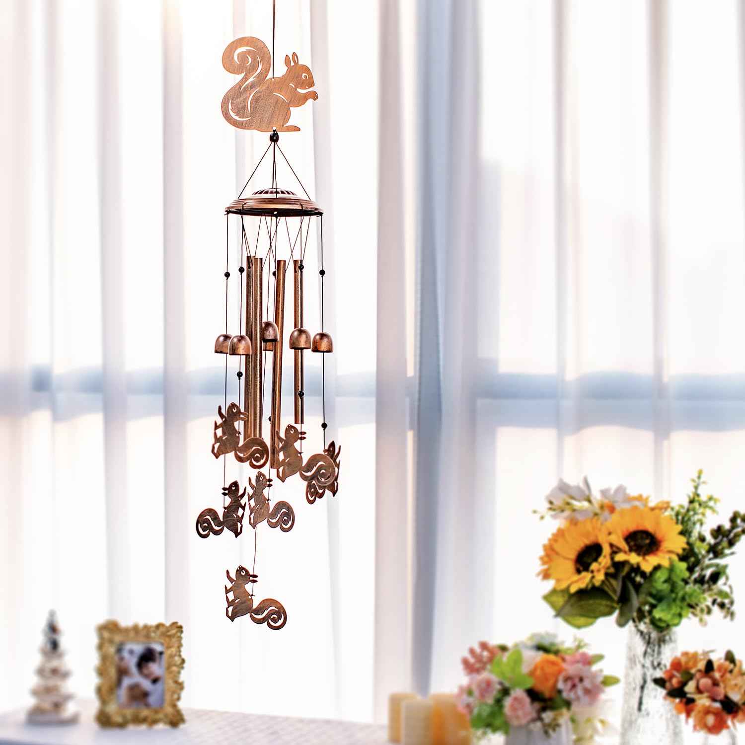 SRDJXY Squirrel Wind Chimes with durable nylon rope for weather resistance