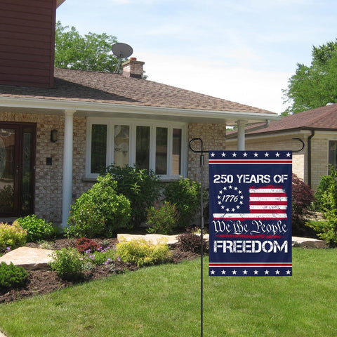 SSODREL patriotic garden banner enhances backyard or lawn display