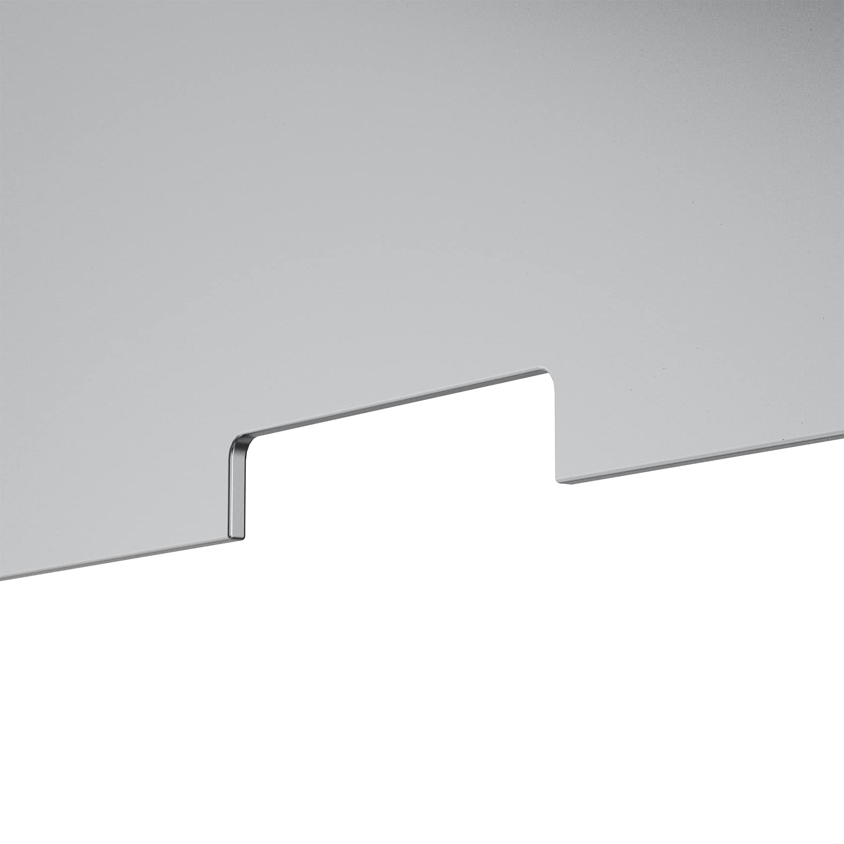 Stanbroil diffuser with 13x11x5 dimensions fits standard pellet grills.