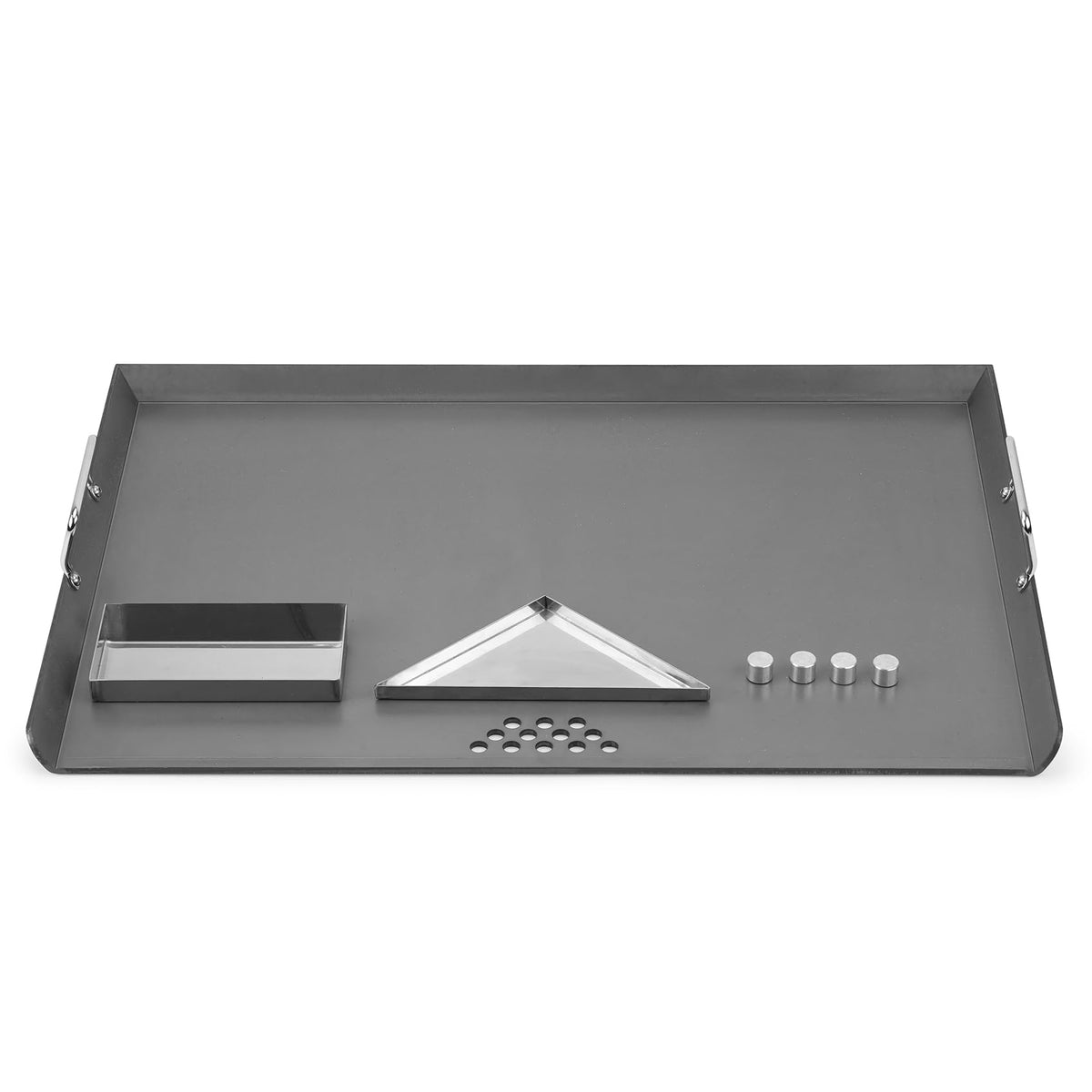 Stanbroil 30-inch flat top griddle surface with ample cooking area