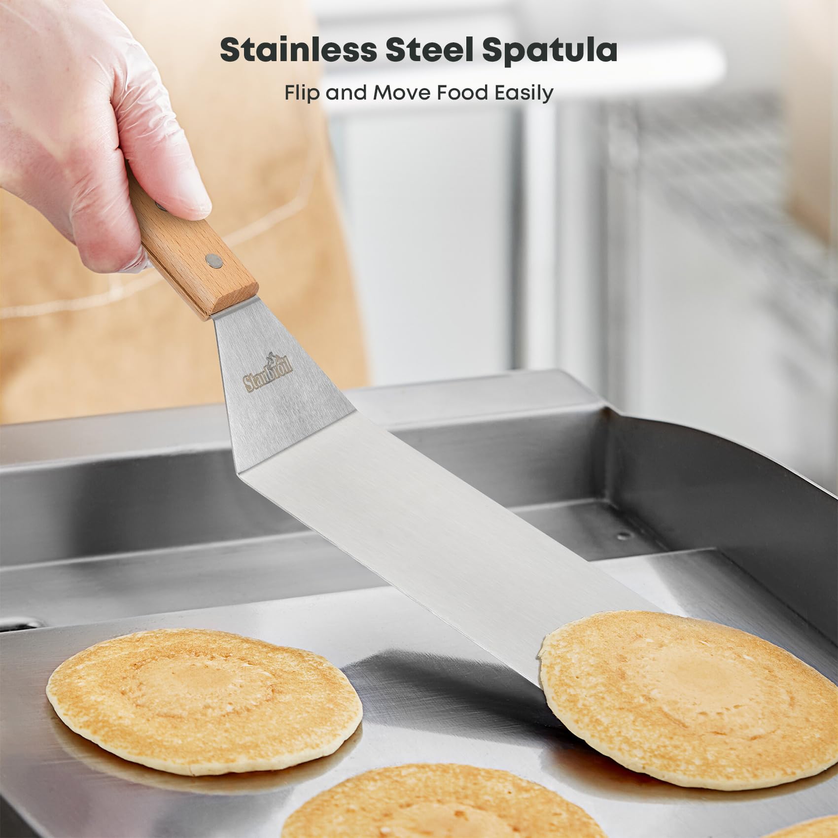 Stanbroil 10-piece griddle kit speeds up family breakfasts.