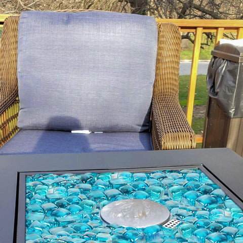 Premium tempered glass cubes provide consistent color and easy cleaning.