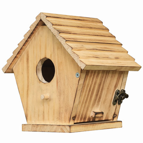 STARSWR Bird House with a 1.57-inch entrance hole for small songbirds.