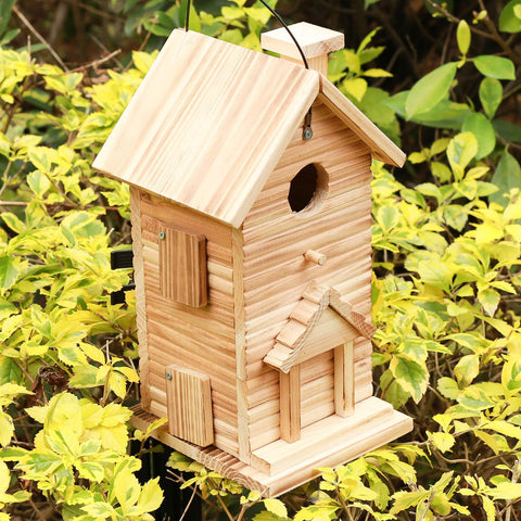 STARSWR durable outdoor bird house withstands wind, rain, and sun.