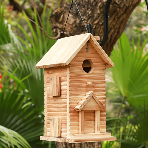 STARSWR top-vented bird house improves airflow for healthy nesting.