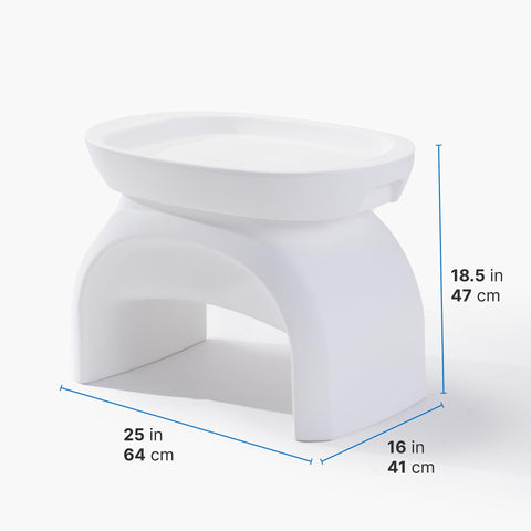 Step2 Vero table poolside showing indoor-outdoor versatility in sunny spaces