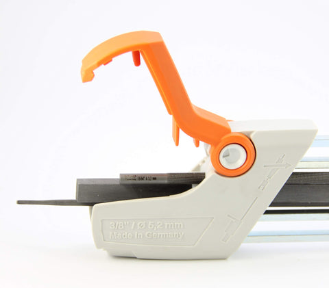 Stihl 3/8-inch chain filing guide illustration showing alignment.