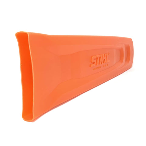 Usage-ready Stihl scabbard supports 2-3/4-inch bars with quick access.