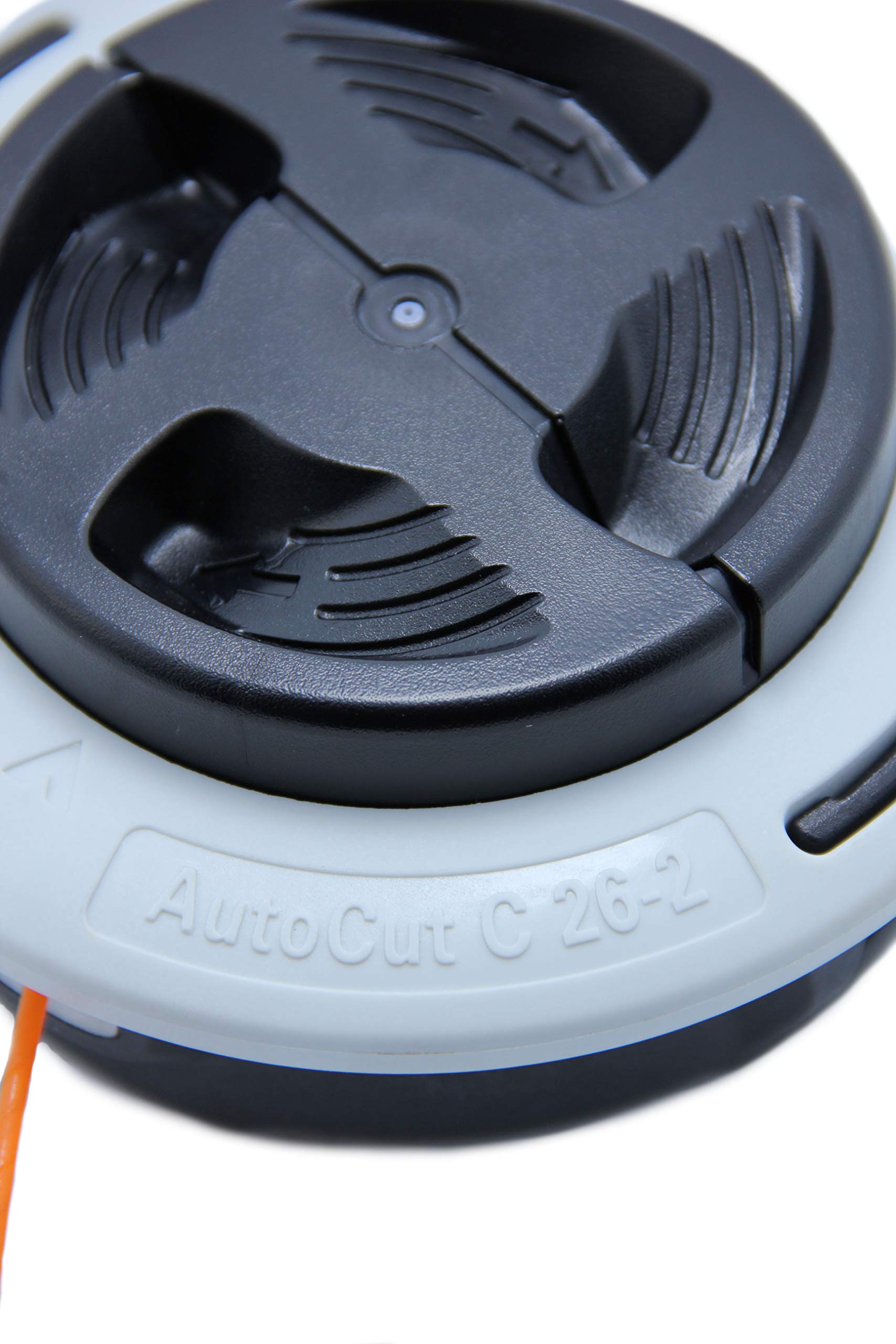 Stihl trimmer head quick-load system simplifies setup and use.