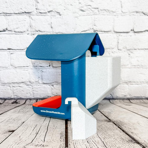 StramMade Hopper Extension weather-resistant PETG protects outdoor Bird Buddy setups.