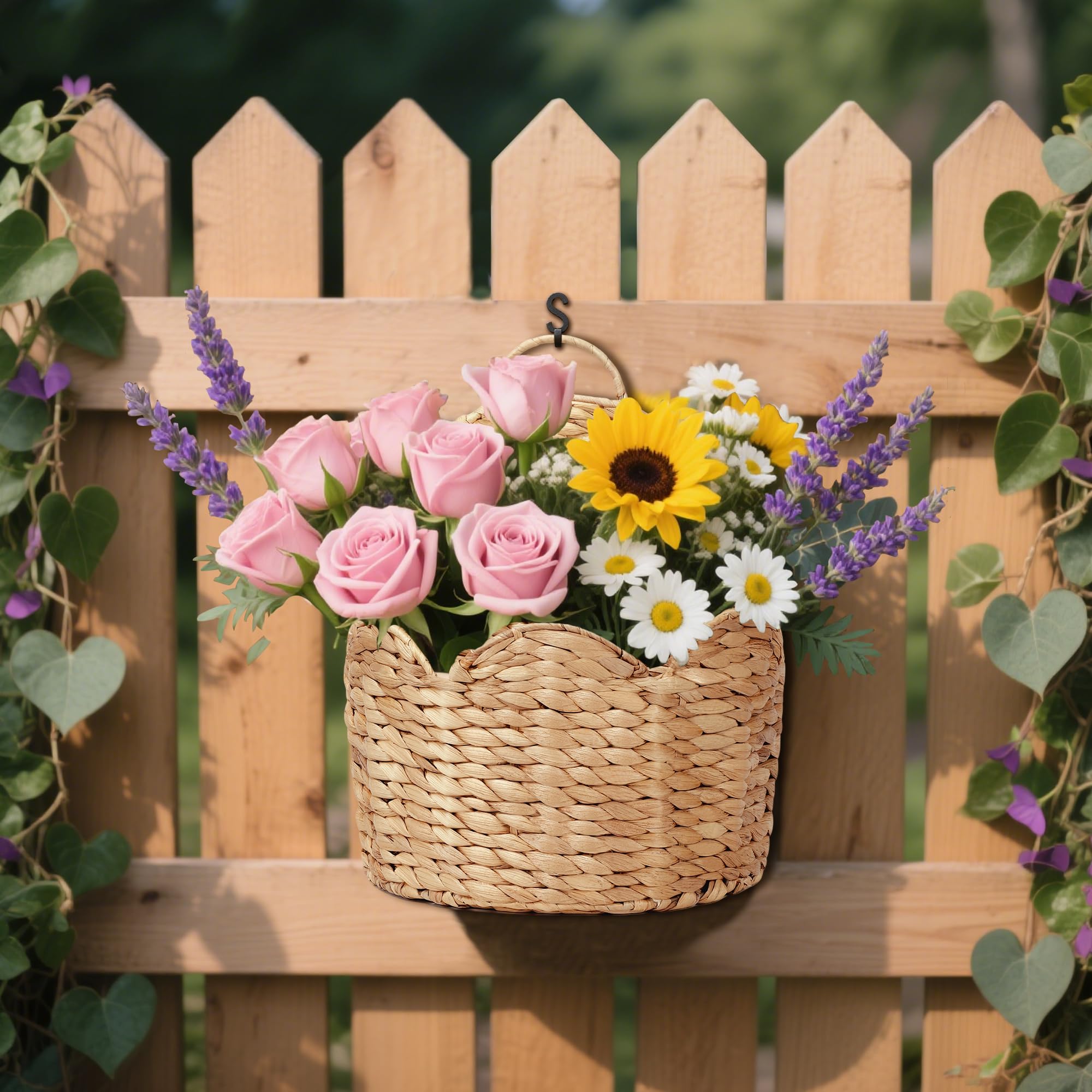 Stylave gift-ready basket is perfect for housewarmings.