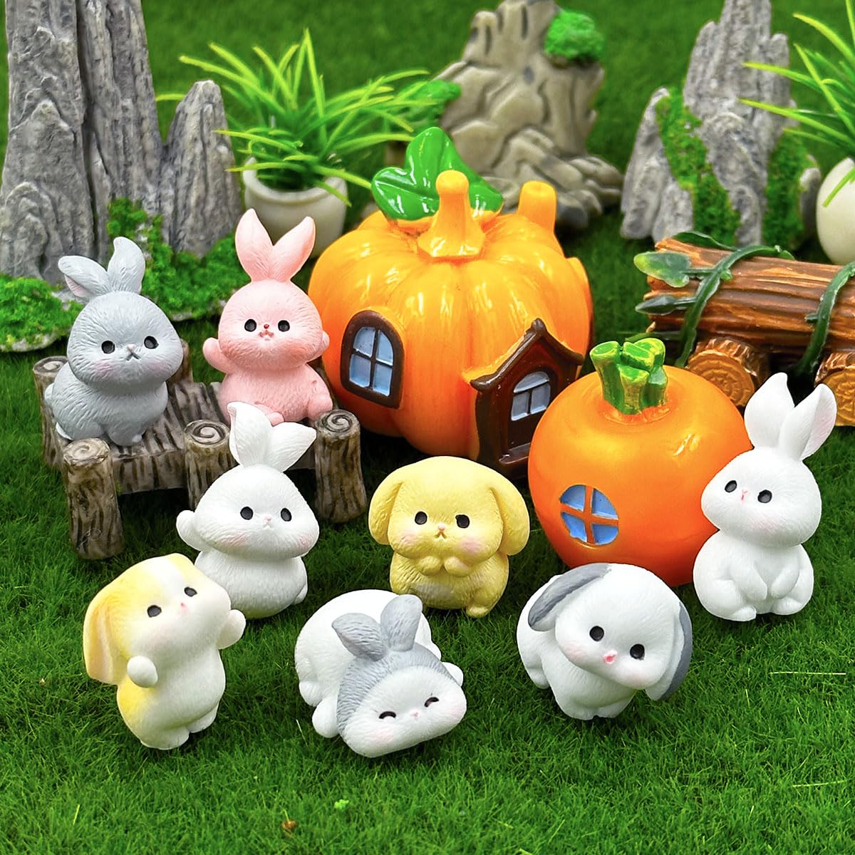 Suartus mini rabbits brighten aquariums and small landscapes with color.