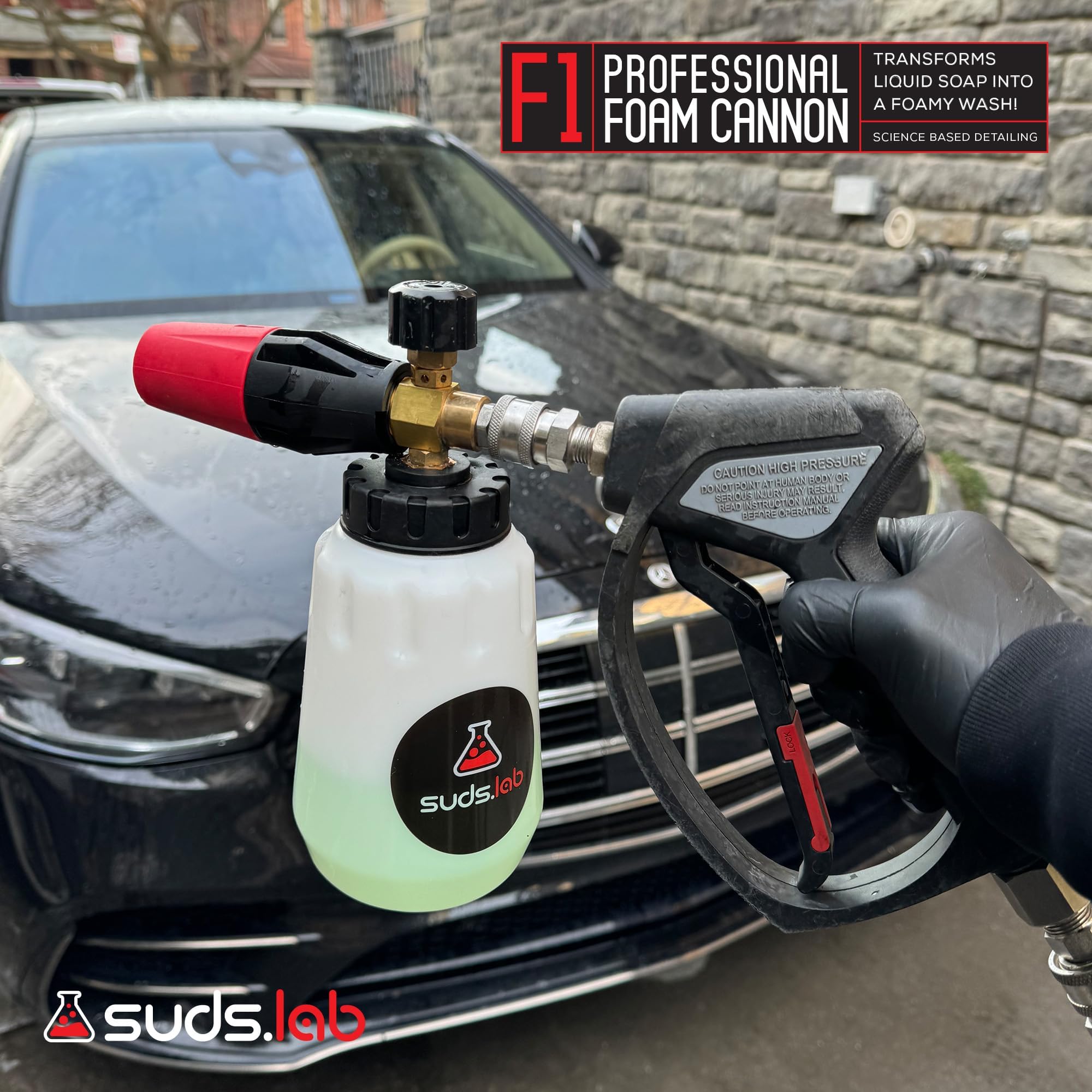Suds Lab F1 foam blast coats your car in thick protective foam