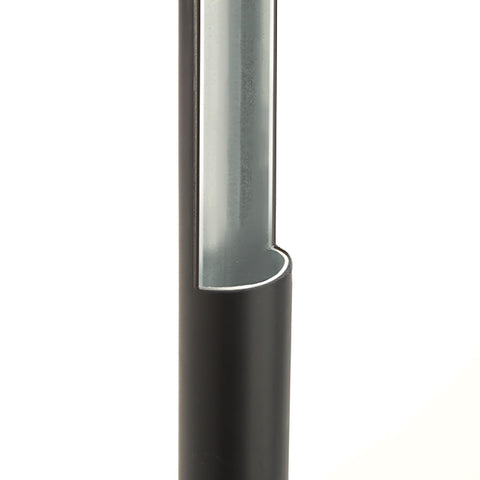 Suncast optimized for dry snow 3 to 4 inches on smooth surfaces.