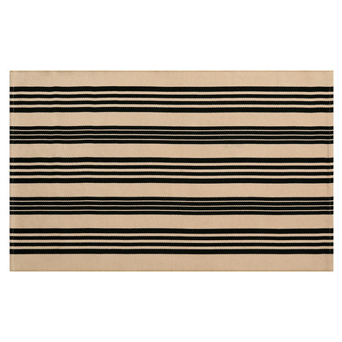 Sungea front entry rug suited for busy entryways with daily foot traffic.