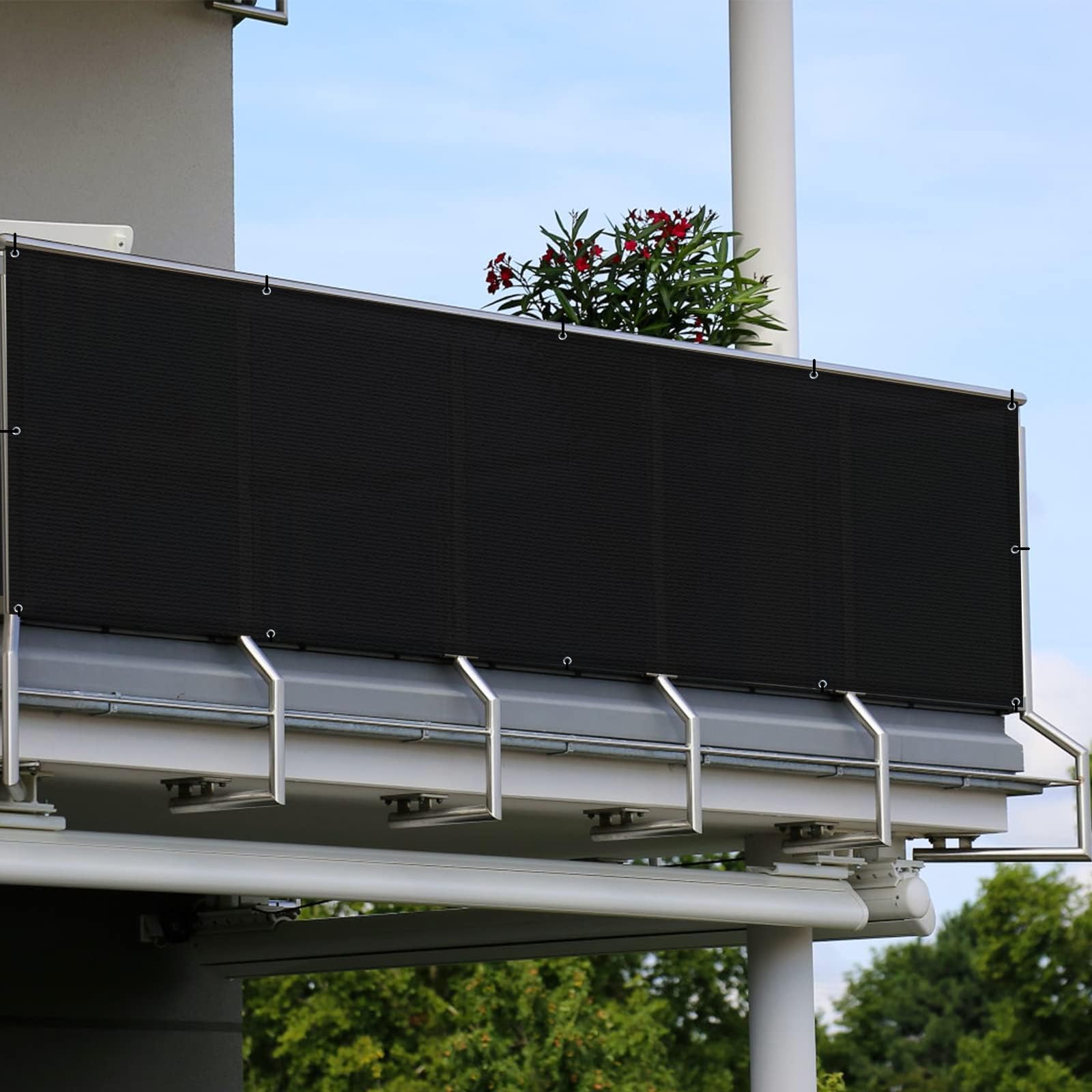 SUNLAX privacy screen UV protection for sunny patios