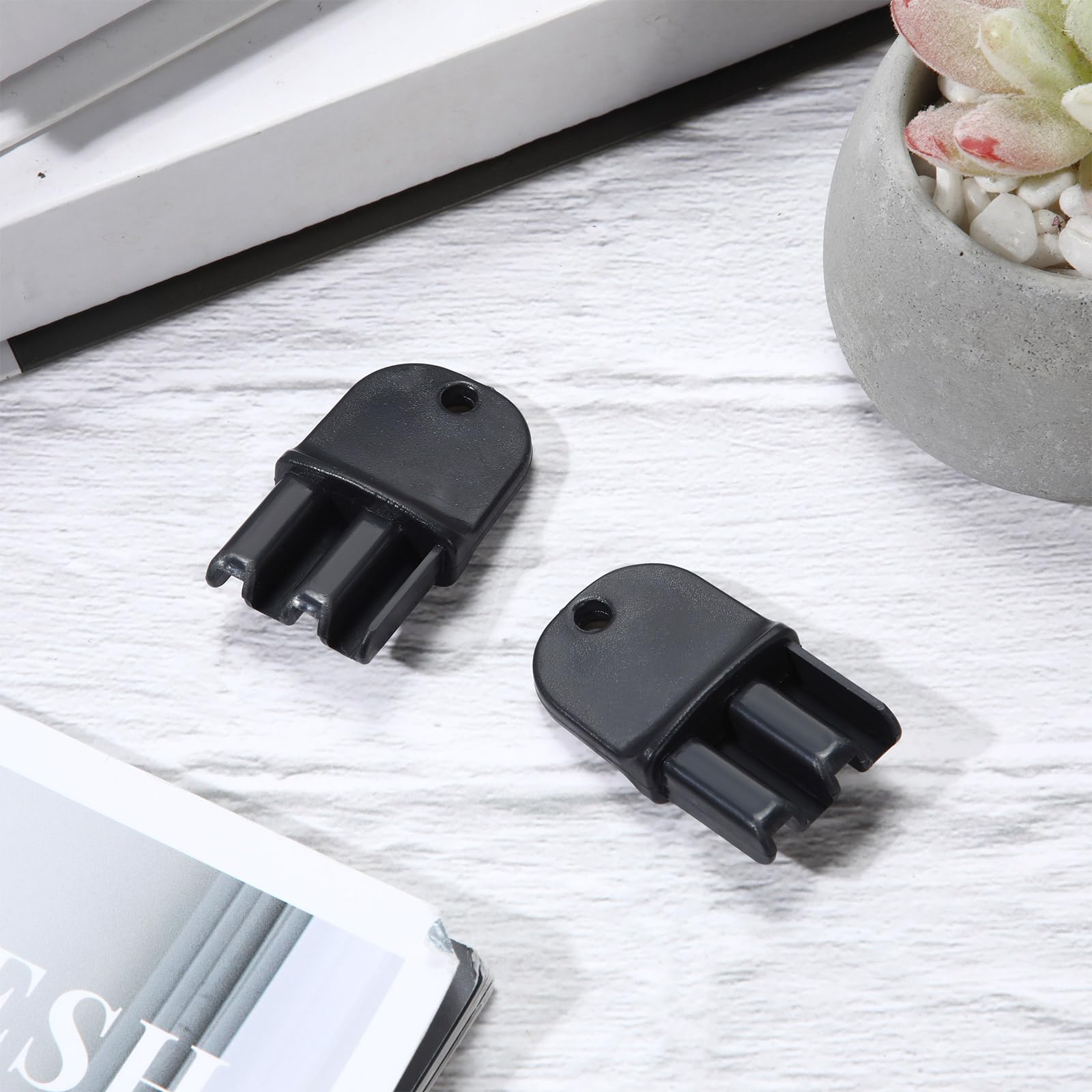 Sunnychicc Protecta Evo Express key set for multiple locations.