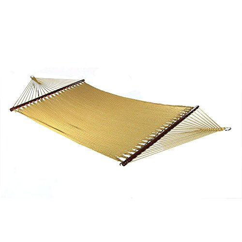 Sunnydaze easy-care outdoor hammock resists weather while staying soft and inviting.