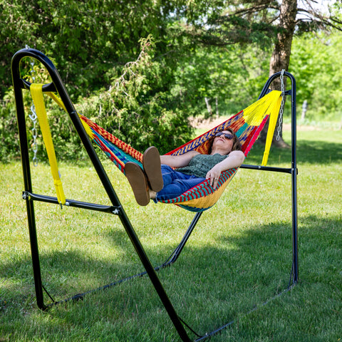 Sunnydaze handwoven XXL hammock compatible with a 15' stand for versatile setup.