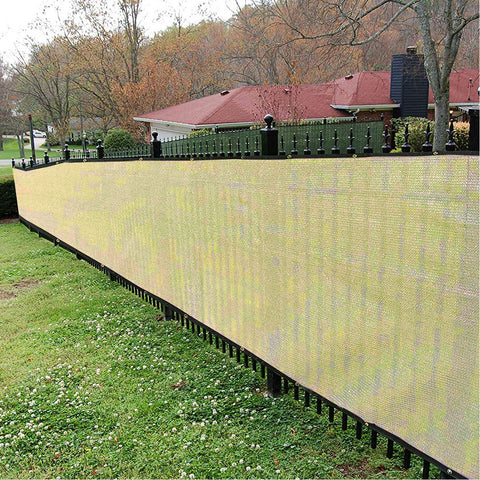 Sunnyglade privacy screen in use in a yard blocks view while airflow remains.