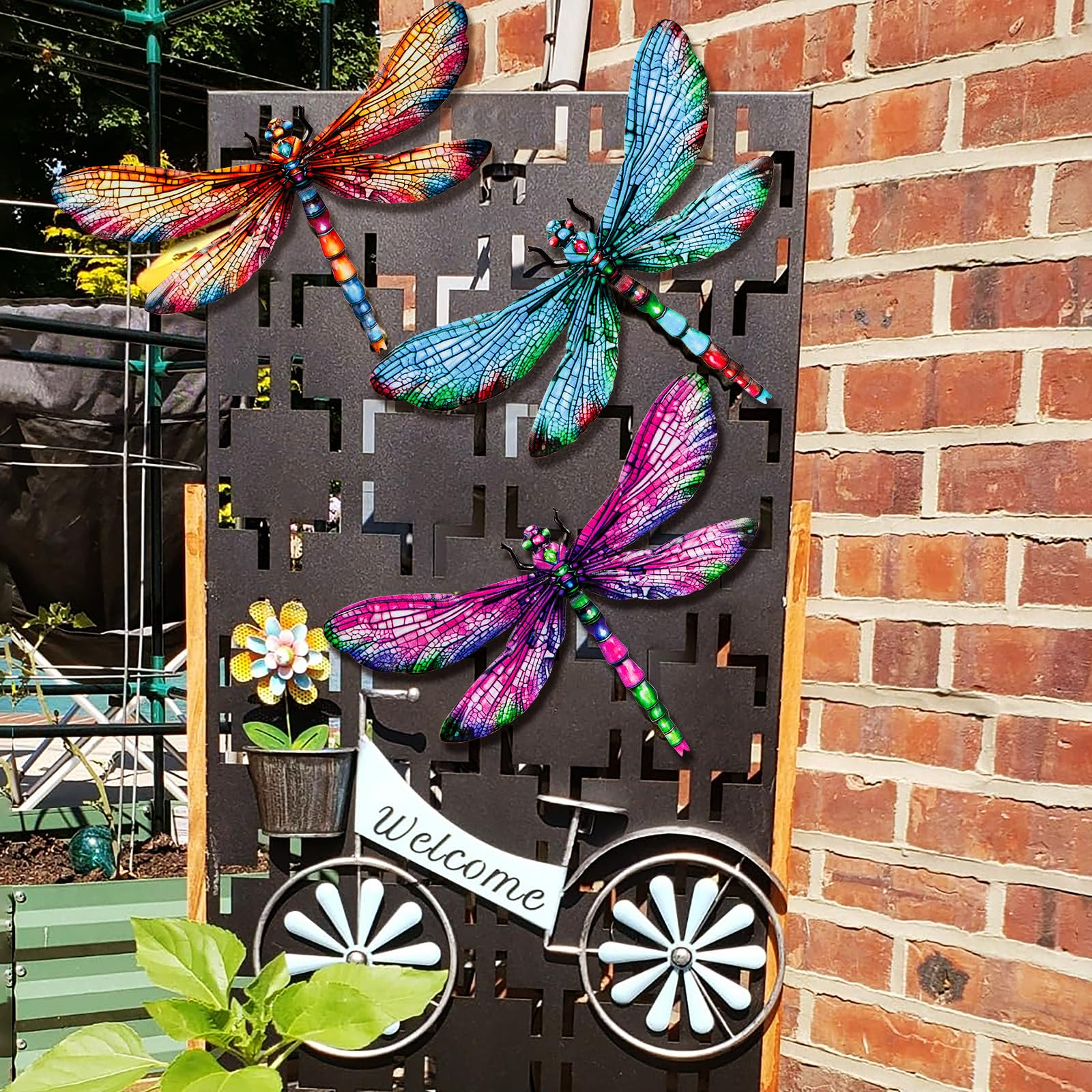 SUNREEK dragonfly decor makes a thoughtful gift for garden lovers