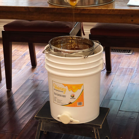 SunVara honey gate and drain enable mess-free processing.