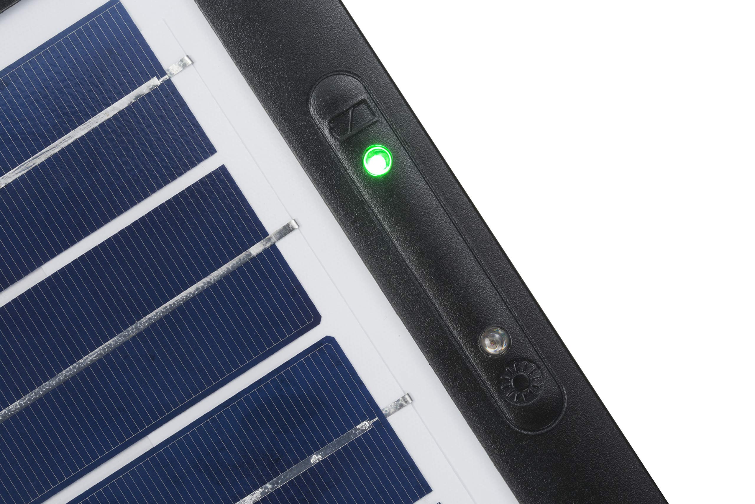 Sunway Solar seven-bay charger supports mixed AA/AAA and 9V batteries.