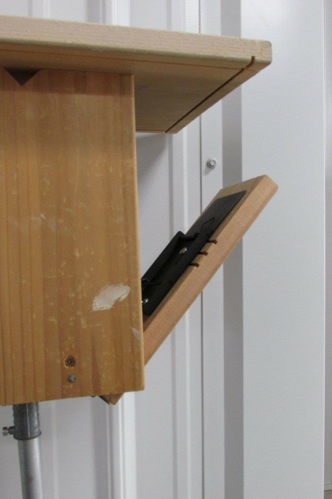 SuperDi Superlin Van ERT trap side view highlights compatibility with front back and side openings