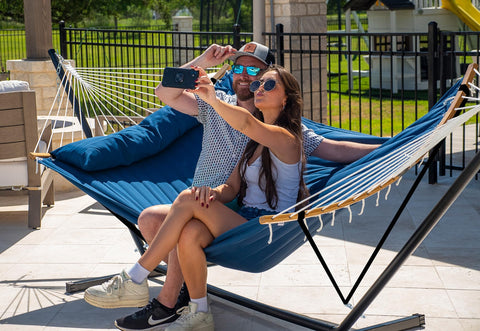 SUPERJARE heavy-duty hammock for two offers relaxing outdoor lounging.
