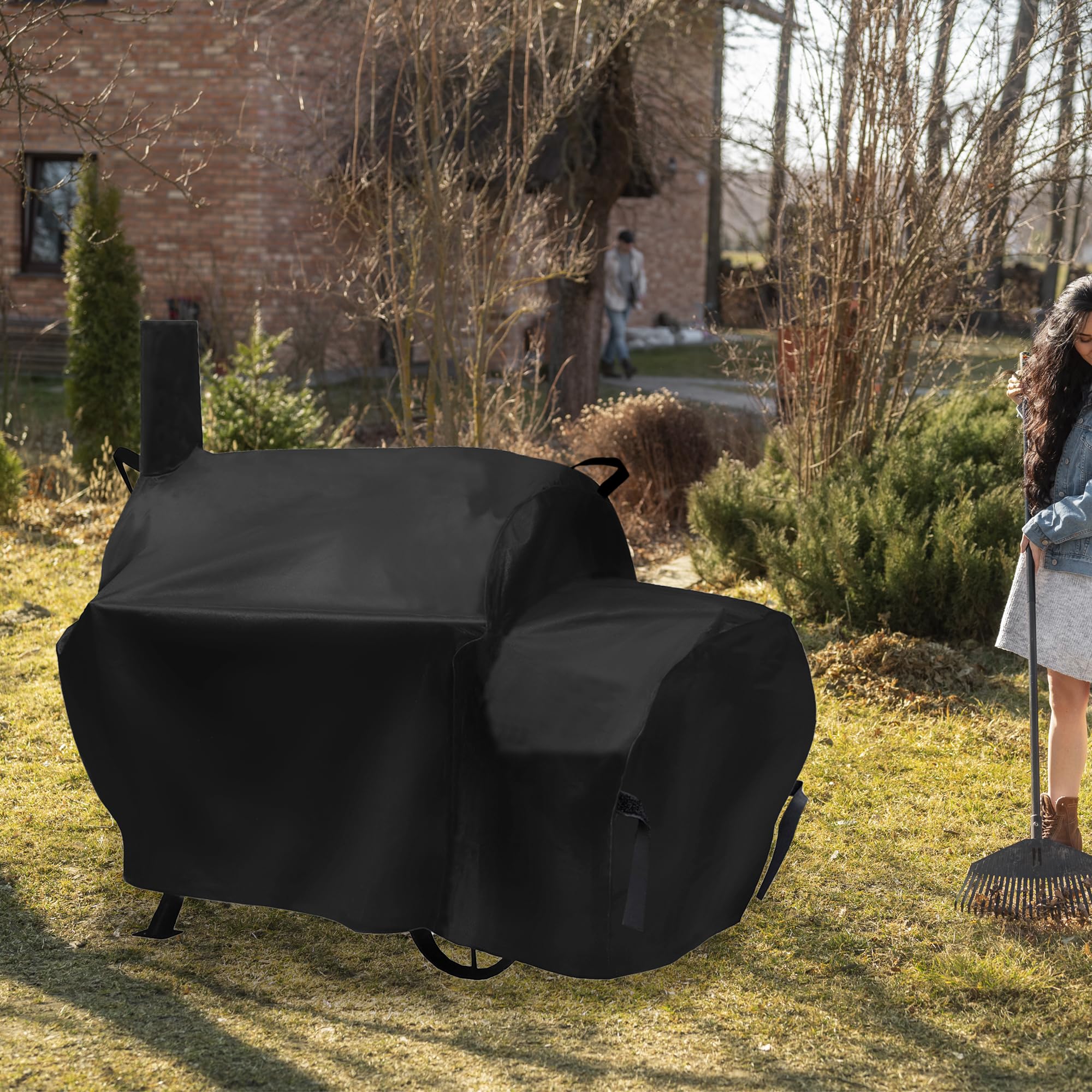 Suphomeware precisely fits Oklahoma Joe's Longhorn smoker for reliable coverage.