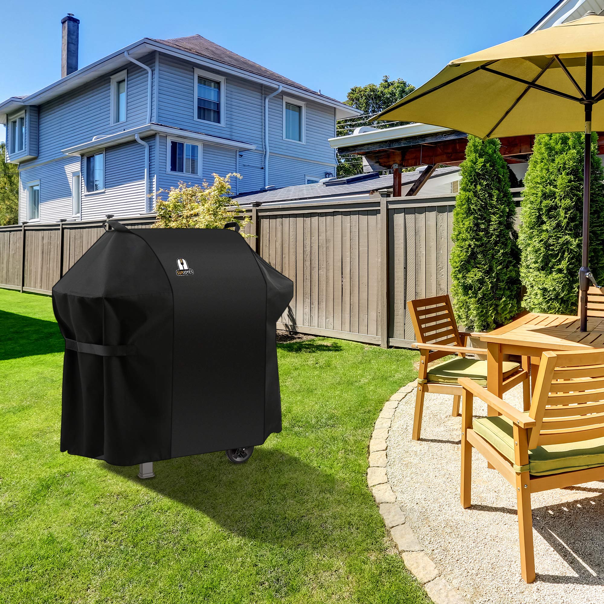 Secure fit on Weber Spirit and Genesis grills during wind