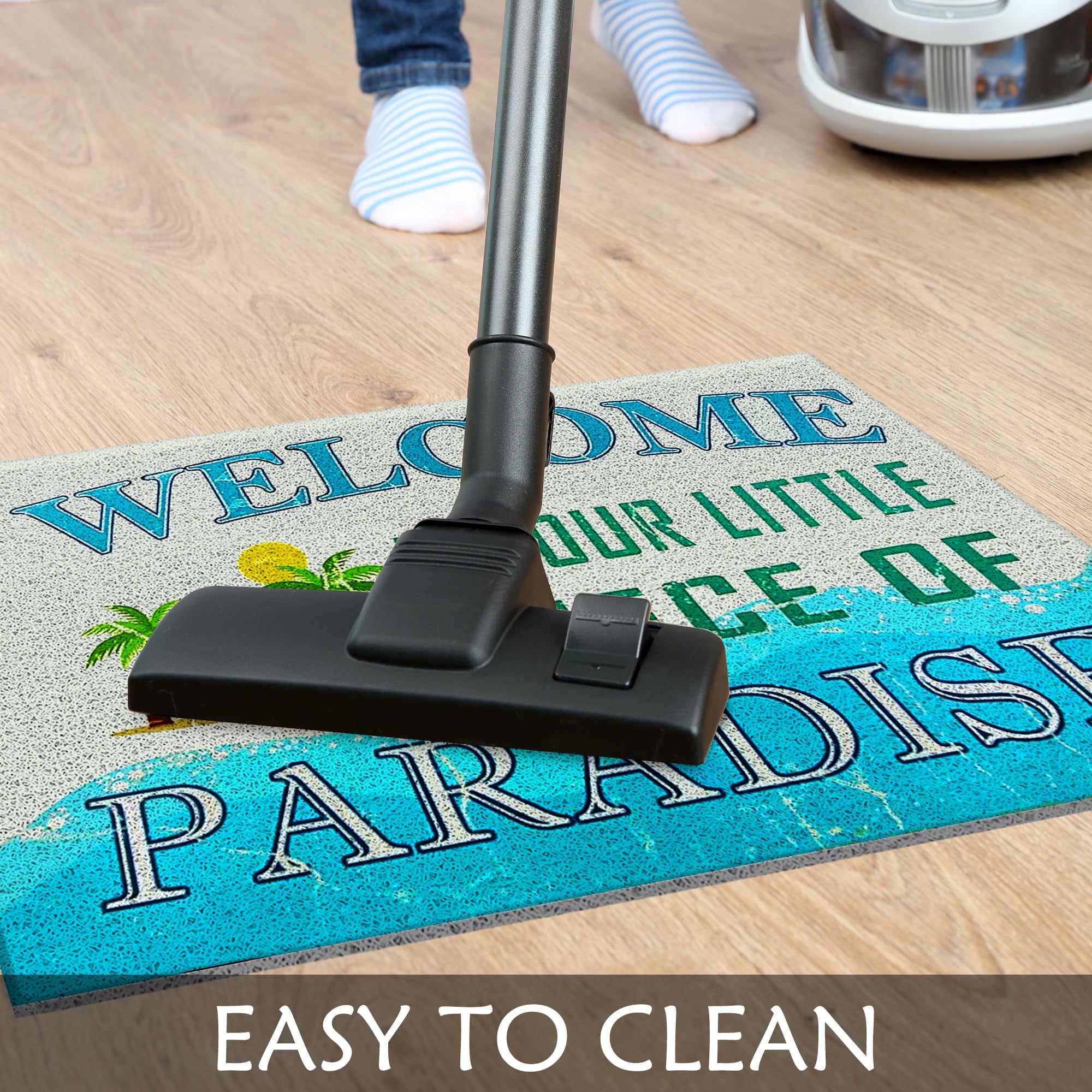 Supwhd Gift-ready Beach Mat makes a practical housewarming gift
