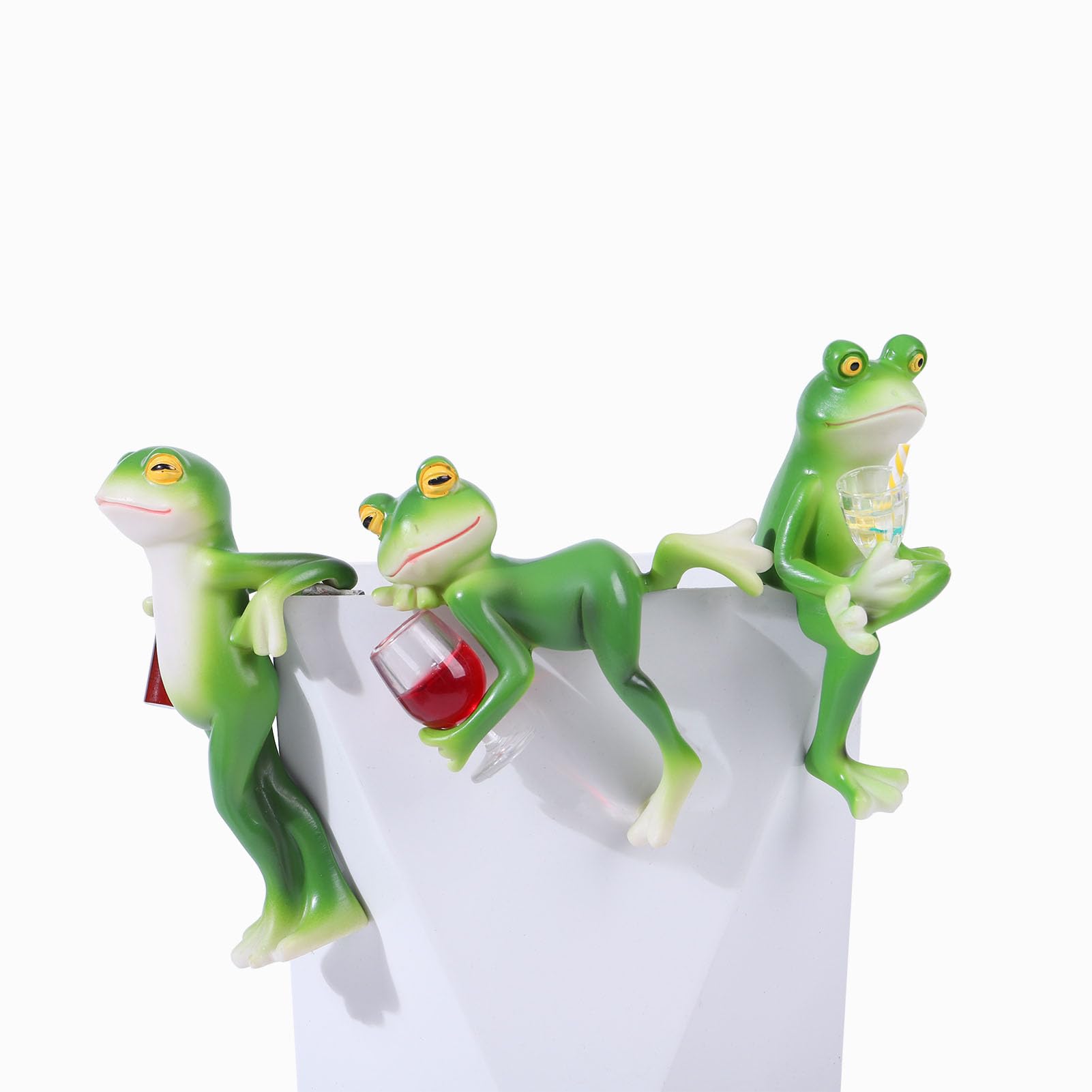 Suqorinp fairy garden frog figurine adds whimsy to outdoor spaces