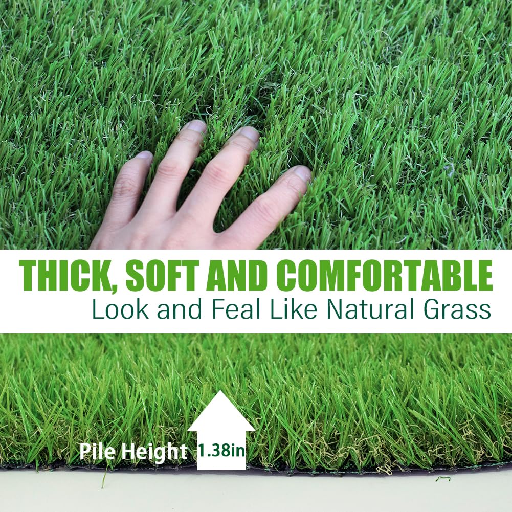 SUWUYUE pet-friendly artificial grass rug, ideal for easy cleanup after play.
