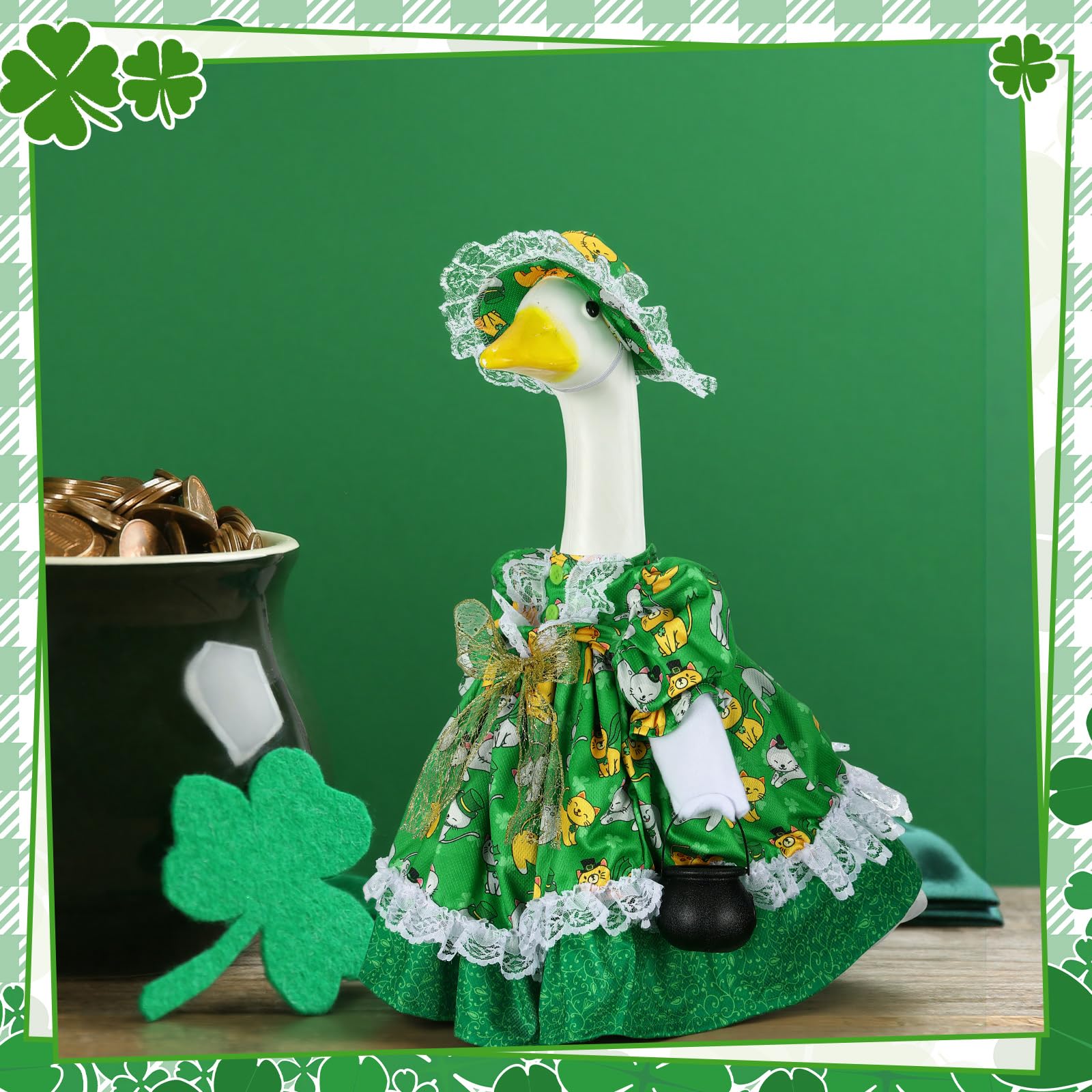 Suzile gold bow and lace trim detail enhances the festive goose costume.