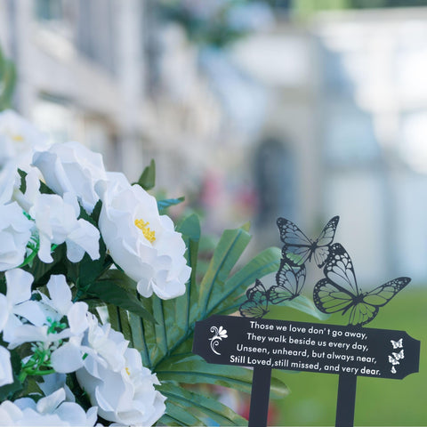 SWEEARTH weather-resistant metal marker endures rain and sun while honoring loved ones.