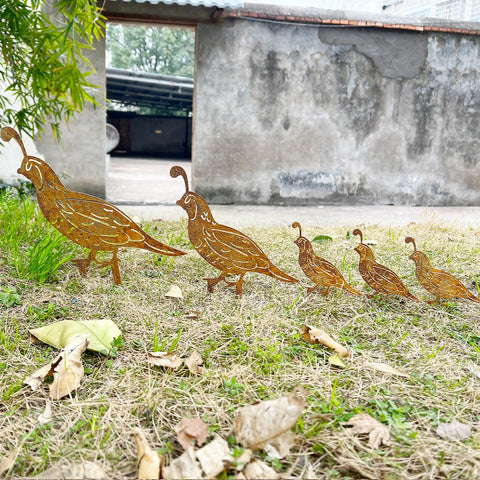 SWNACOR metal quail bird statues enhance yard art with natural patina.