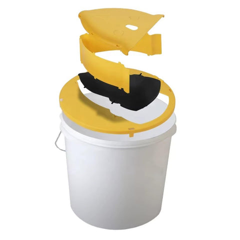 SWUTHY bucket lid clip-on design secures a 5-gallon setup quickly.