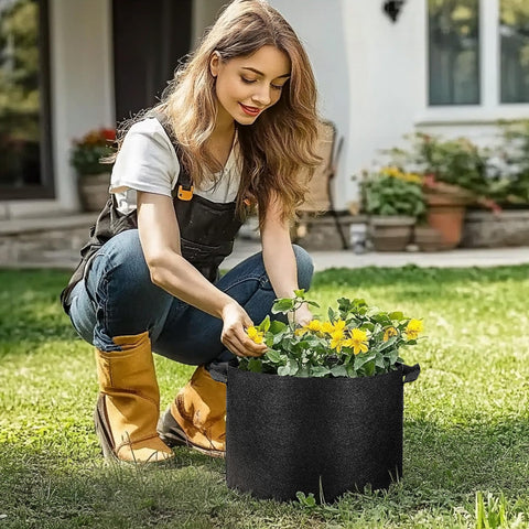 T4U outdoor garden use: versatile 10 gallon grow bag for vegetables
